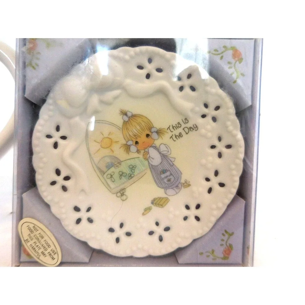 Precious Moments 50th Anniversary Plate Ceramic Floral Embossed + Purr fect Gran